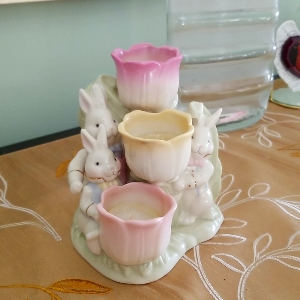 LENOX Occassions Easter Tulip Tealight Holder NWOT